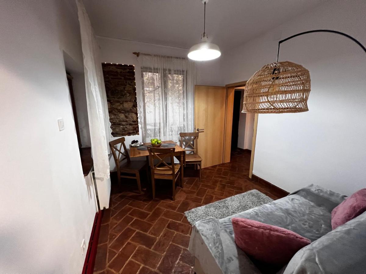 Appartamento Eden Garden Braşov Esterno foto