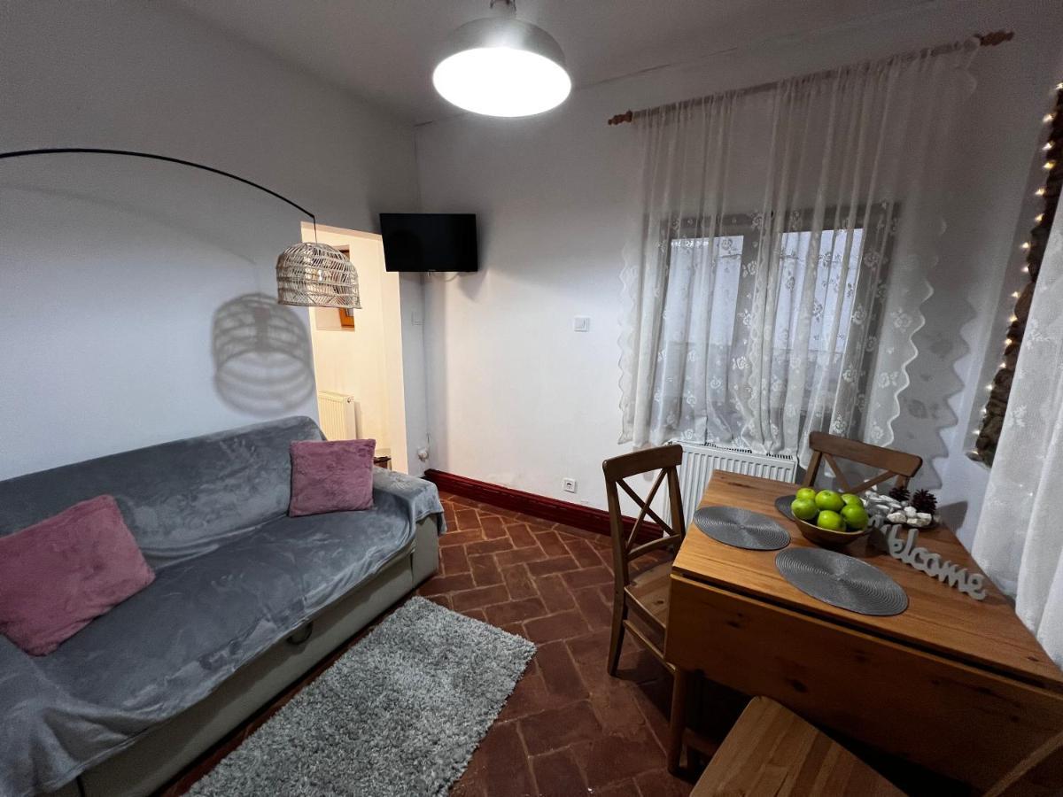 Appartamento Eden Garden Braşov Esterno foto